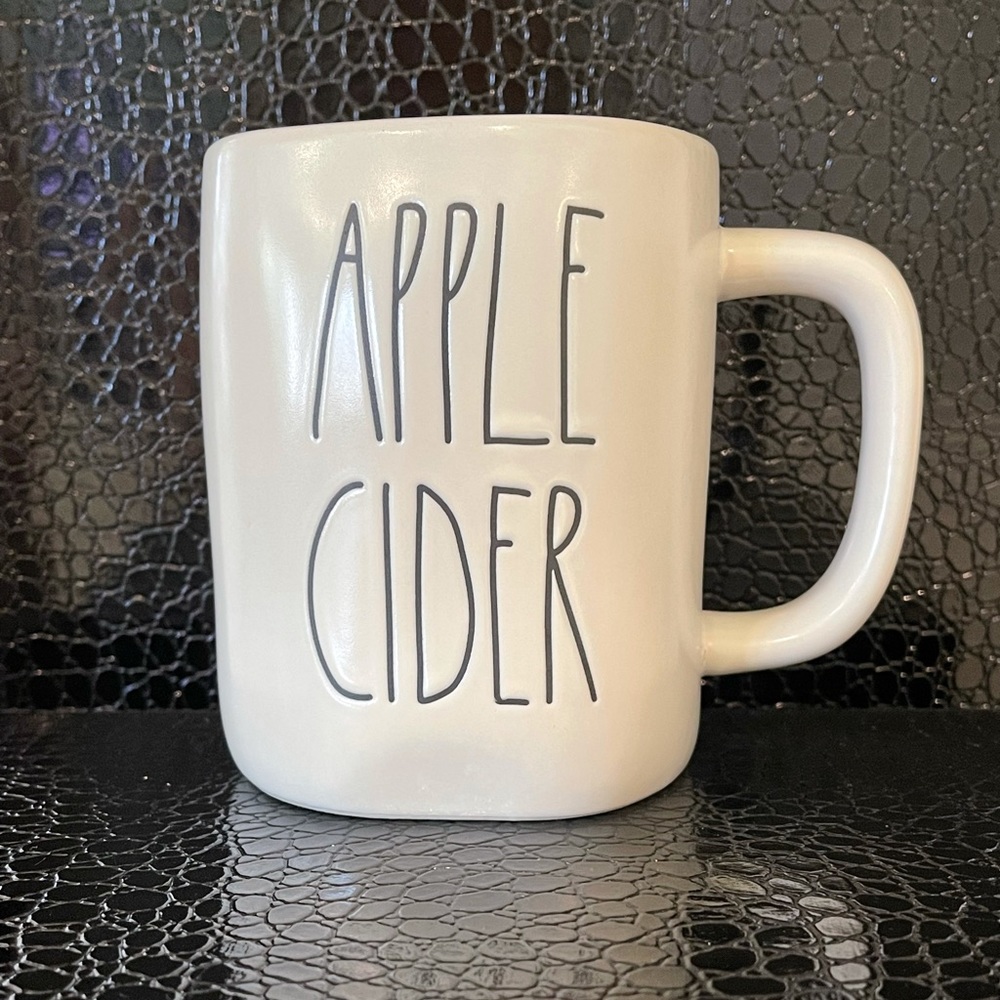 Rae Dunn “Apple Cider” Mug